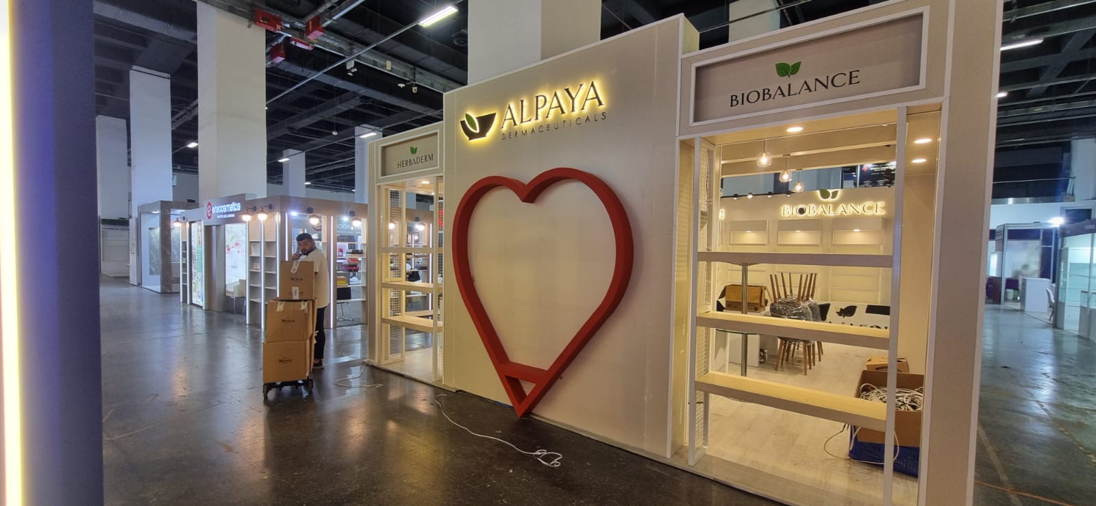 Alpaya fuar standı